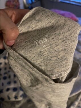 Aritzia leggings